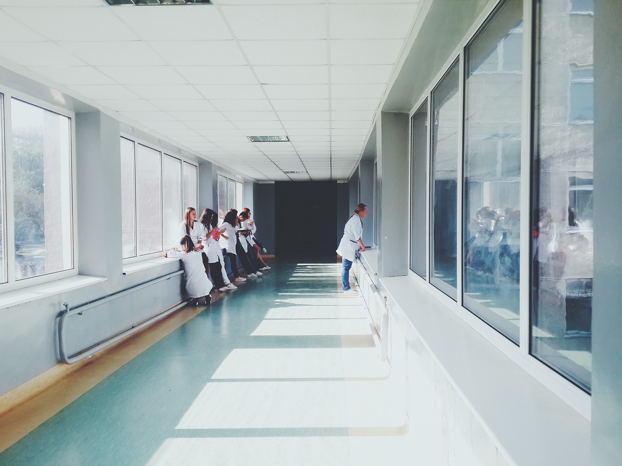 看護師学校の学びを深めるための最適な期間は？